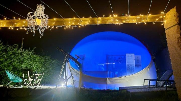 Burbujas Astronomicas Albarari Sanxenxo Hotell Eksteriør bilde